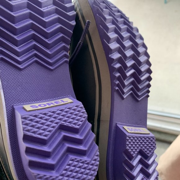 Black and Purple KIDS SOREL Winter Boots Size 2 - Picture 4 of 4